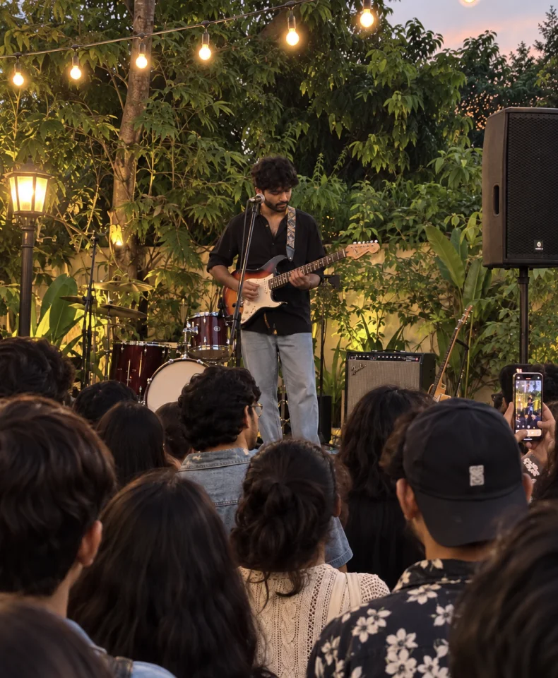 Live music social event hosted by Vyntra Club